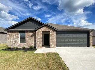 164 Preston Ln, Hensley, AR 72065