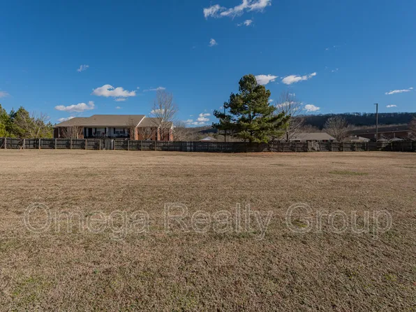 The Cove Apartments, 3330 Meridian St N APT 102, Huntsville, AL 35811