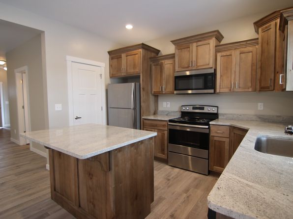 655 Ruby Cir UNIT 204