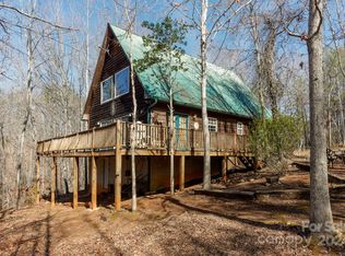 43 Goldfinch Ln, Mill Spring, NC 28756