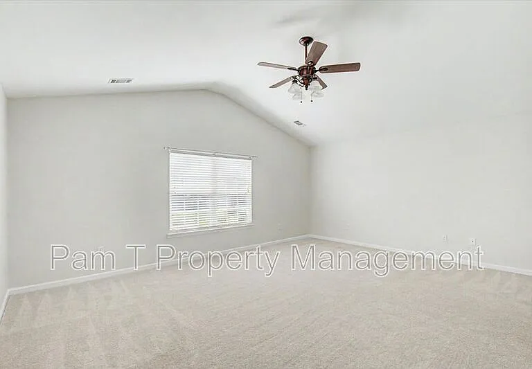 1538 Bradley Blvd — Photo 14