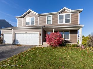 588 Turnburry Ln, Antioch, IL 60002