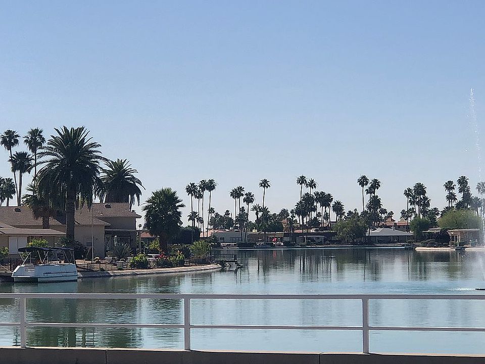 1st image of 10608 W Cameo Dr