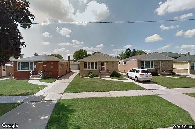 1st image of 3658 Sarah St