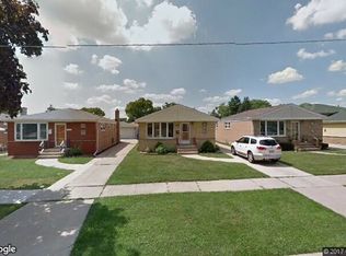 3658 Sarah St, Franklin Park, IL
