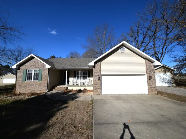 14687 N Lost Lake Ln, Mount Vernon, IL 62864