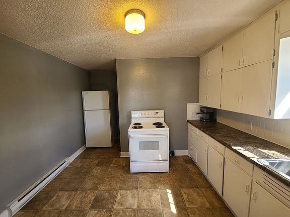 4th image of 711 8th Ave #10