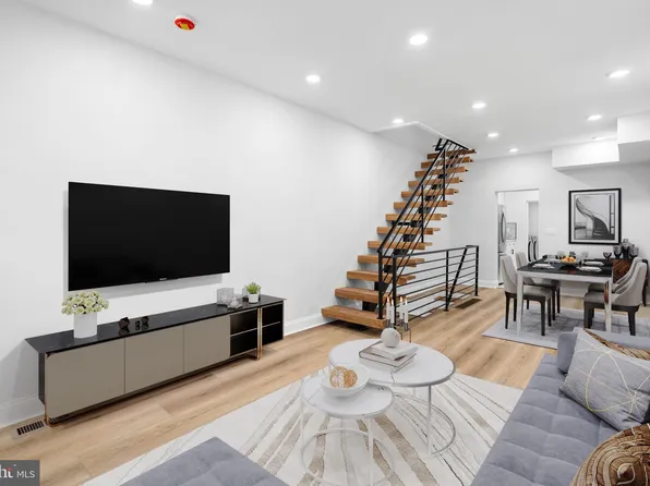 3121 Miller St, Philadelphia, PA 19134