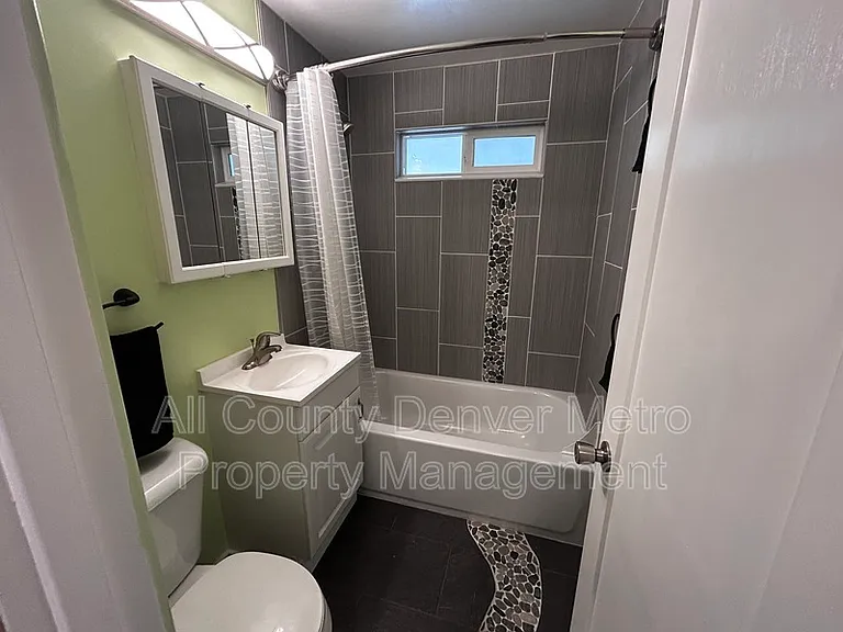 6915 W 55th Pl — Photo 11