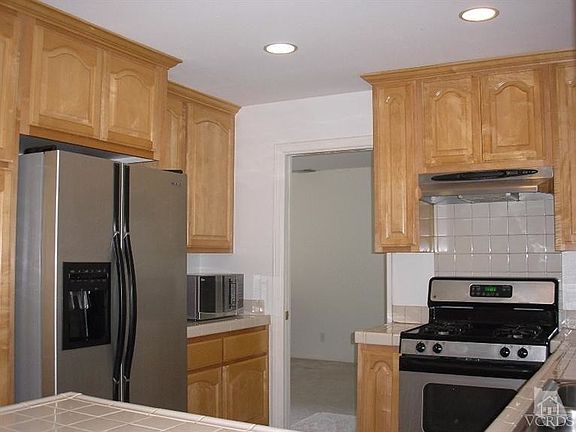 3rd image of 809 San Carlos Dr