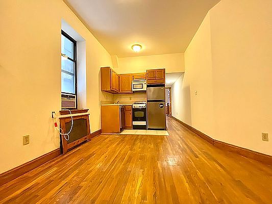1st image of 244 W 109th St APT 1