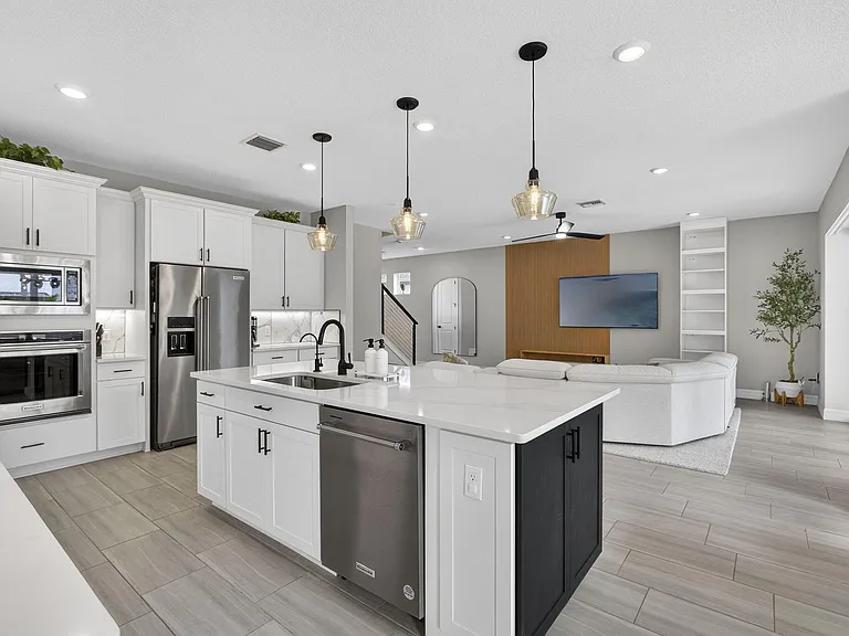 12534 Triumph Ln — Photo 16