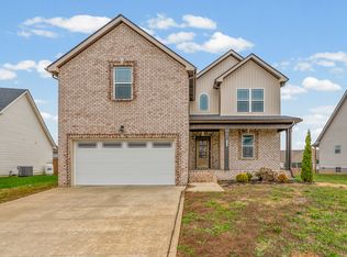 1304 Apple Blossom Rd, Clarksville, TN 37042