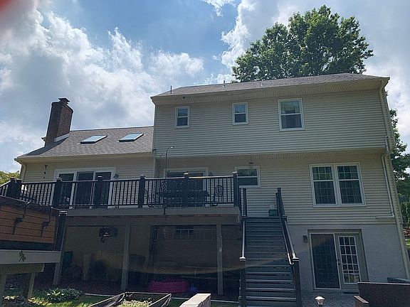 5th image of 109 Churchill Ln