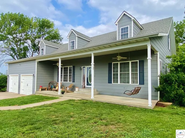 165 NE 100th Rd, Clinton, MO 64735