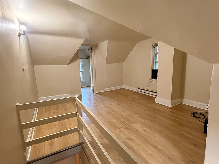 117 Walnut St #2 — Photo 5