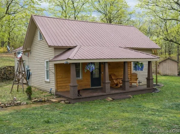 1718 S Aurora St, Eldon, MO 65026