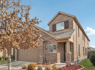 2718 Pease Dr, Forney, TX 75126
