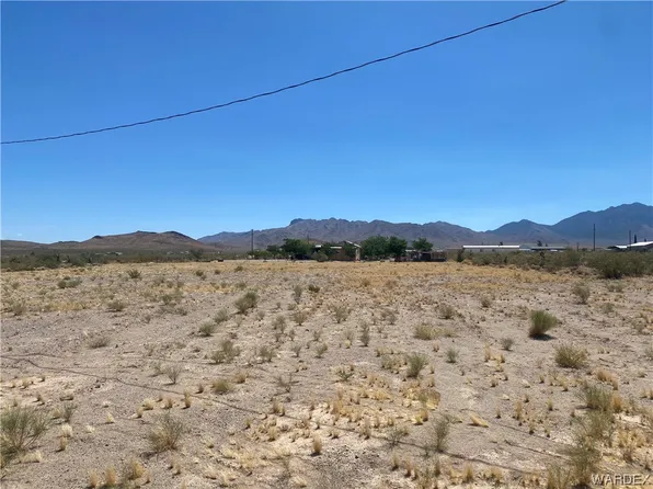 15820 N Edgemont Rd, Dolan Springs, AZ 86441