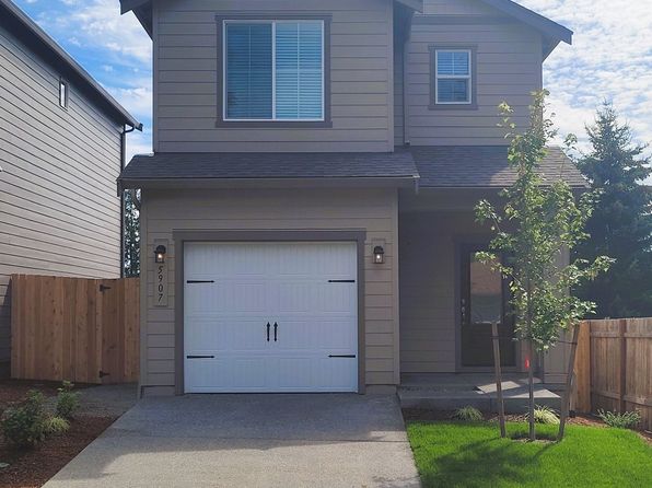 5907 NE 70th St, Vancouver, WA 98661
