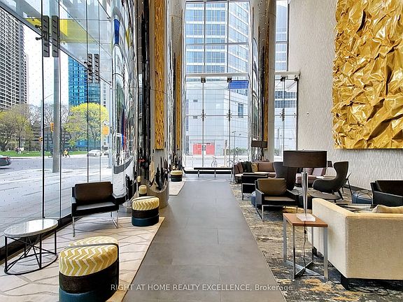2nd image of 10 York St #2203