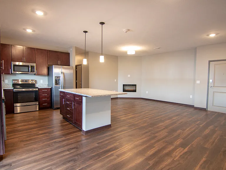 360 at Jordan West — Photo 274