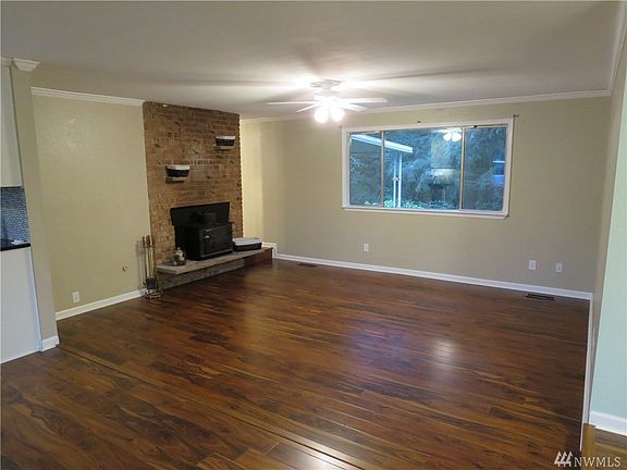 3rd image of 10002 58th Avenue Ct E