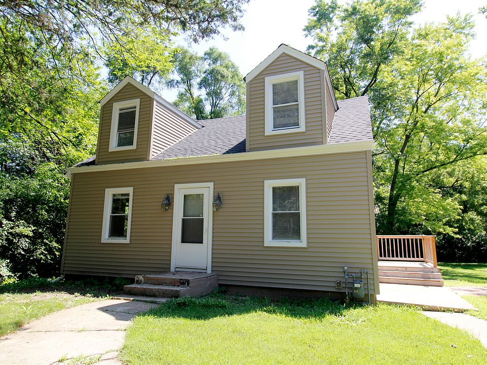 1st image of 1680 Bell Ln