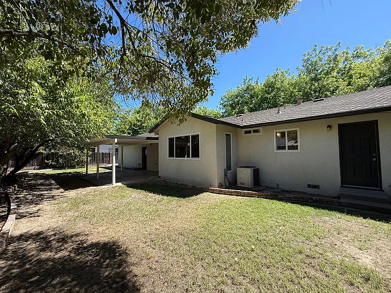 3709 Columbine Dr — Photo 41