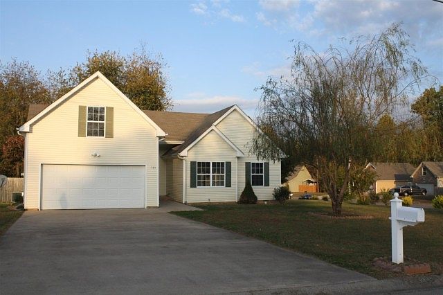 2nd image of 385 Woodtrace Dr