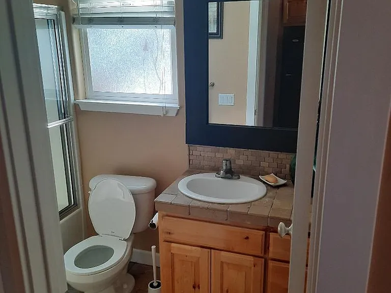 875 Maple Ln — Photo 9