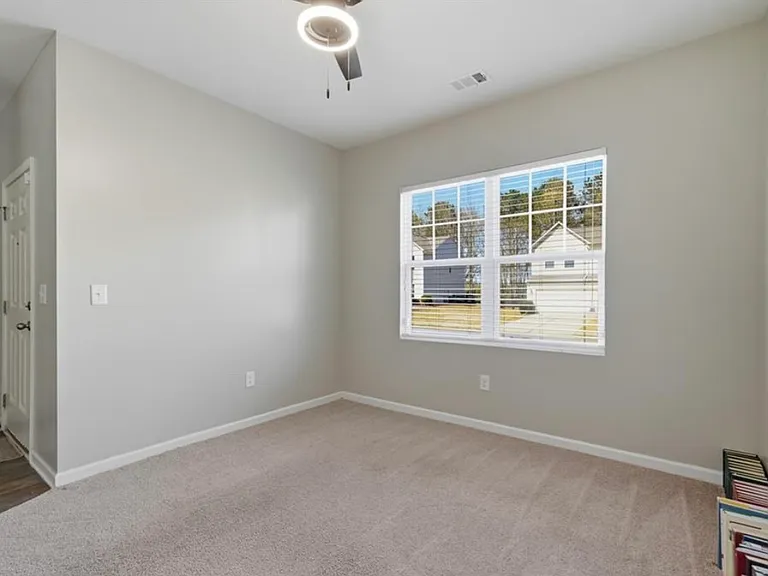 51 Stable Gate Dr — Photo 9