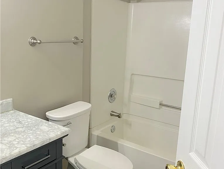 6509 Van Nobbing Ct — Photo 14