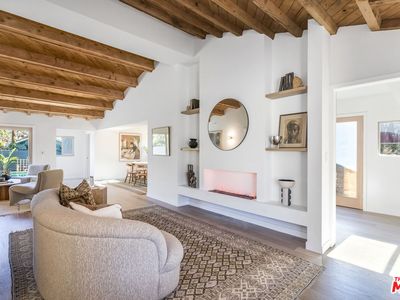 5736 Denny Ave, North Hollywood, CA, 91601