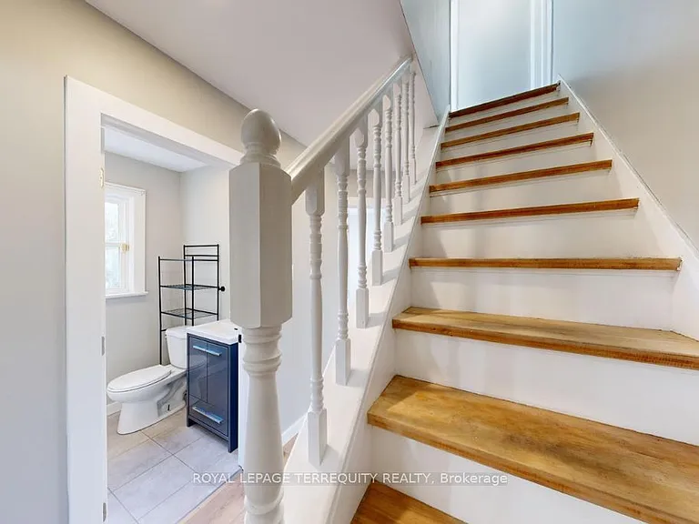 77 Glenburn Ave — Photo 15