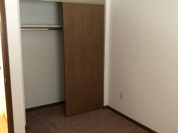 5th image of 1286 Country Side Dr APT A