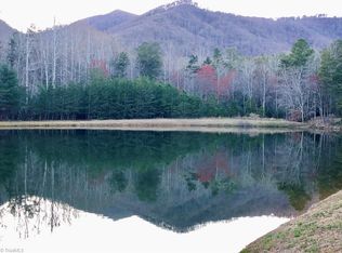 Jonathan Dr, Lowgap, NC 27024