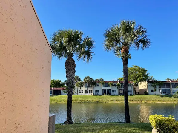 125 Lake Gloria, West Palm Beach, FL 33411