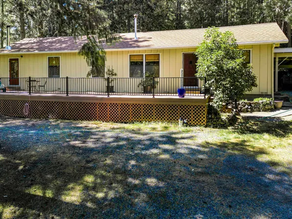 3866 Placer Rd, Wolf Creek, OR 97497