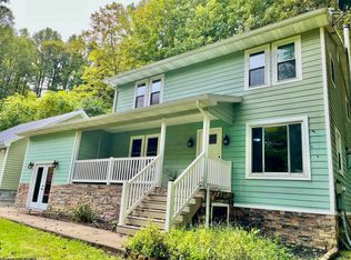 1336 Bloody Run Rd, Morgantown, WV 26508