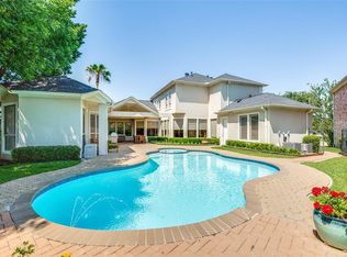 46 Blooming Grove Ln, Houston, TX 77077