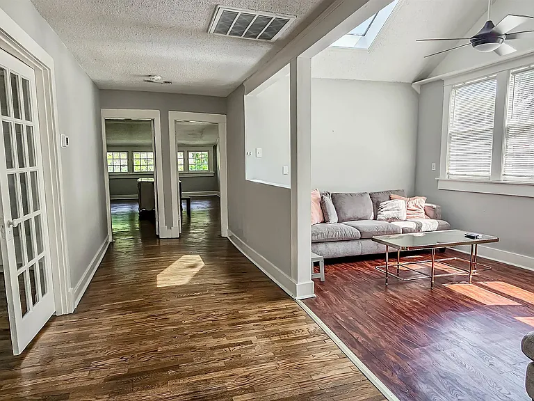 1389 Agnes Pl — Photo 24