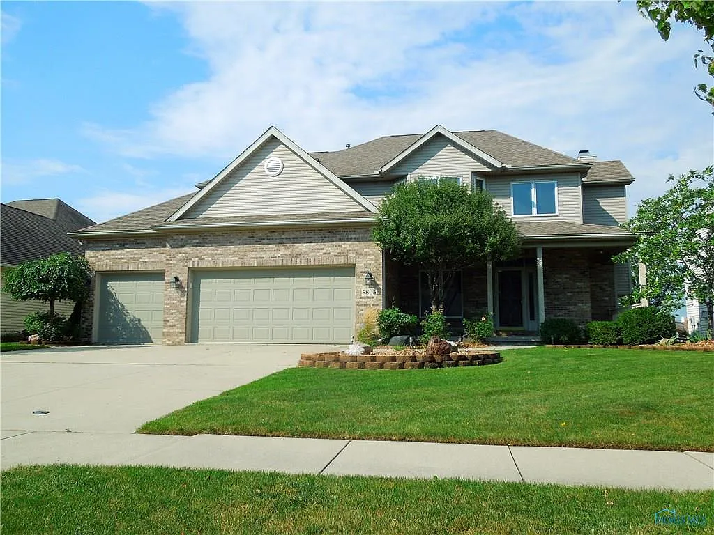 5865 Porsha Dr photo 1