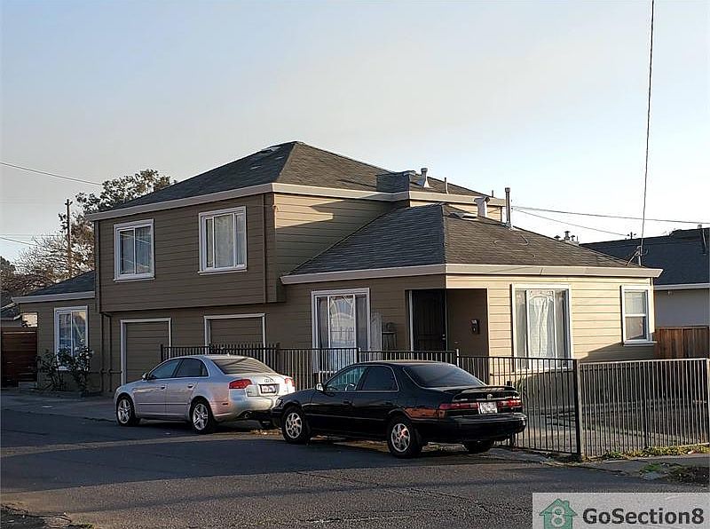 1st image of 2550 75th Ave