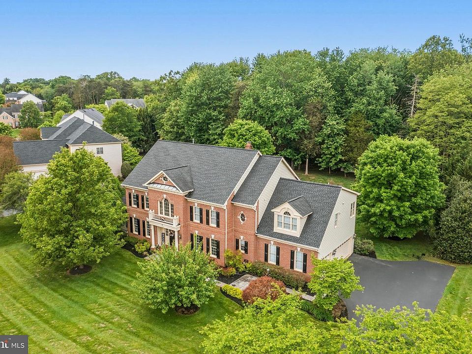 1st image of 5528 Roan Chapel Dr