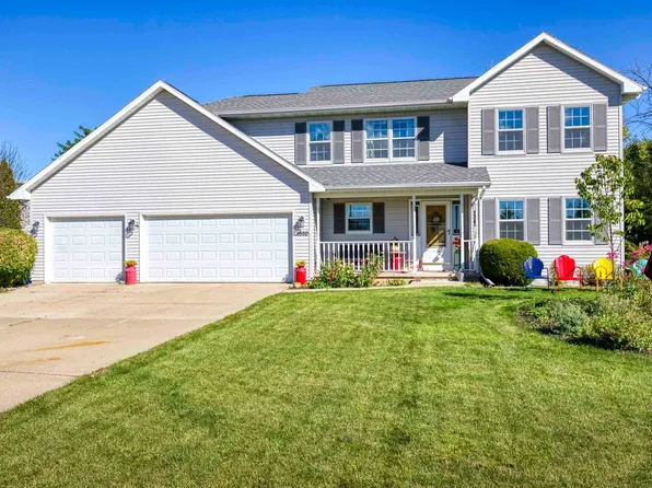 1520 Buck Ct, Neenah, WI 54956