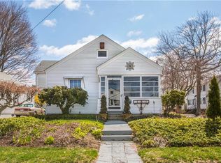 61 Hazael St, Providence, RI 02908