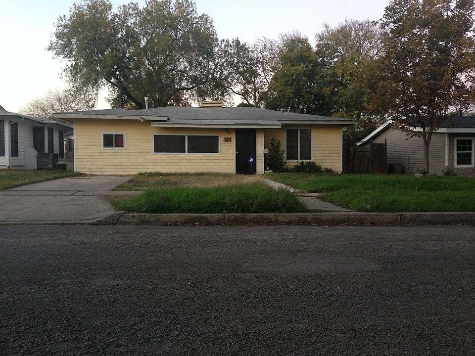 1st image of 307 Edgebrook Ln