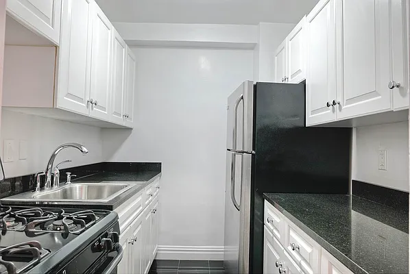 Rented by Oxford Property Group | media 11