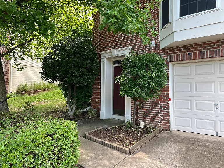 1244 Corbett Pl — Photo 58